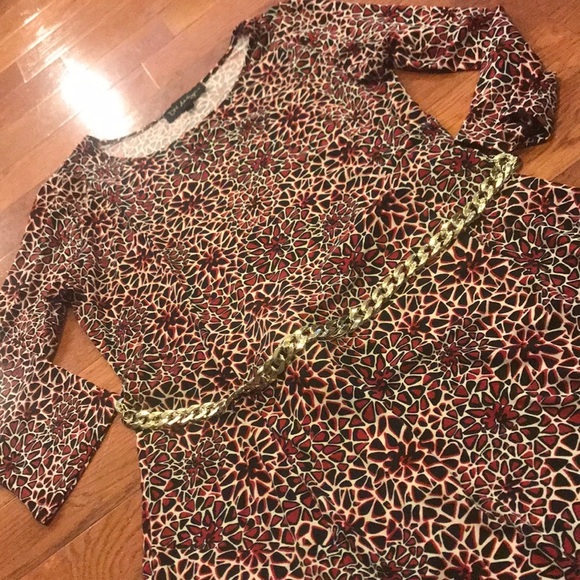 Dn design flare dress with chain belt - Picture 3 of 5